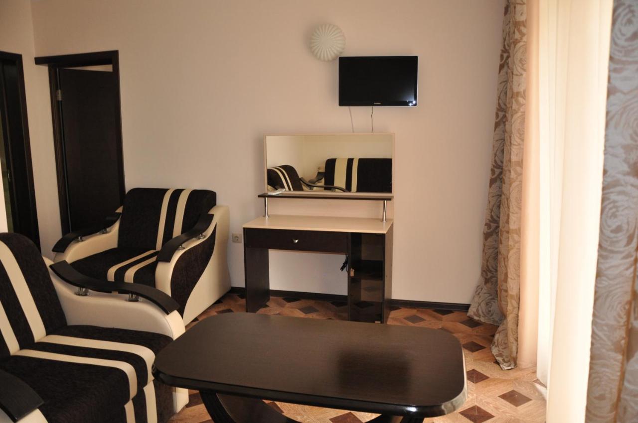 Mini Hotel Lidia New Athos Ngoại thất bức ảnh